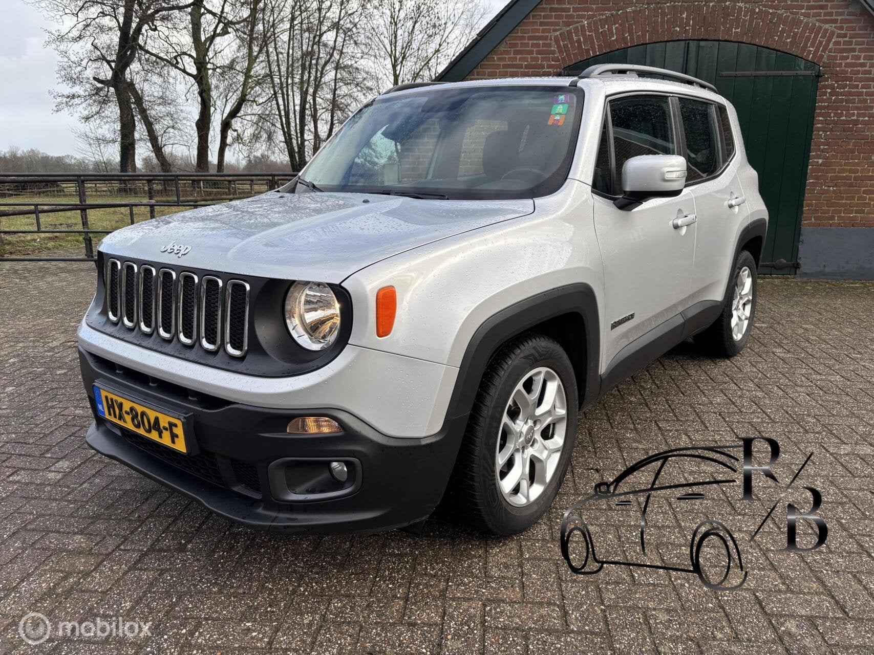 Jeep Renegade 1.4 MultiAir Freedom FWD EXPORTPRIJS, Voorwielaandrijving, Stof, Gebruikt, 400 kg