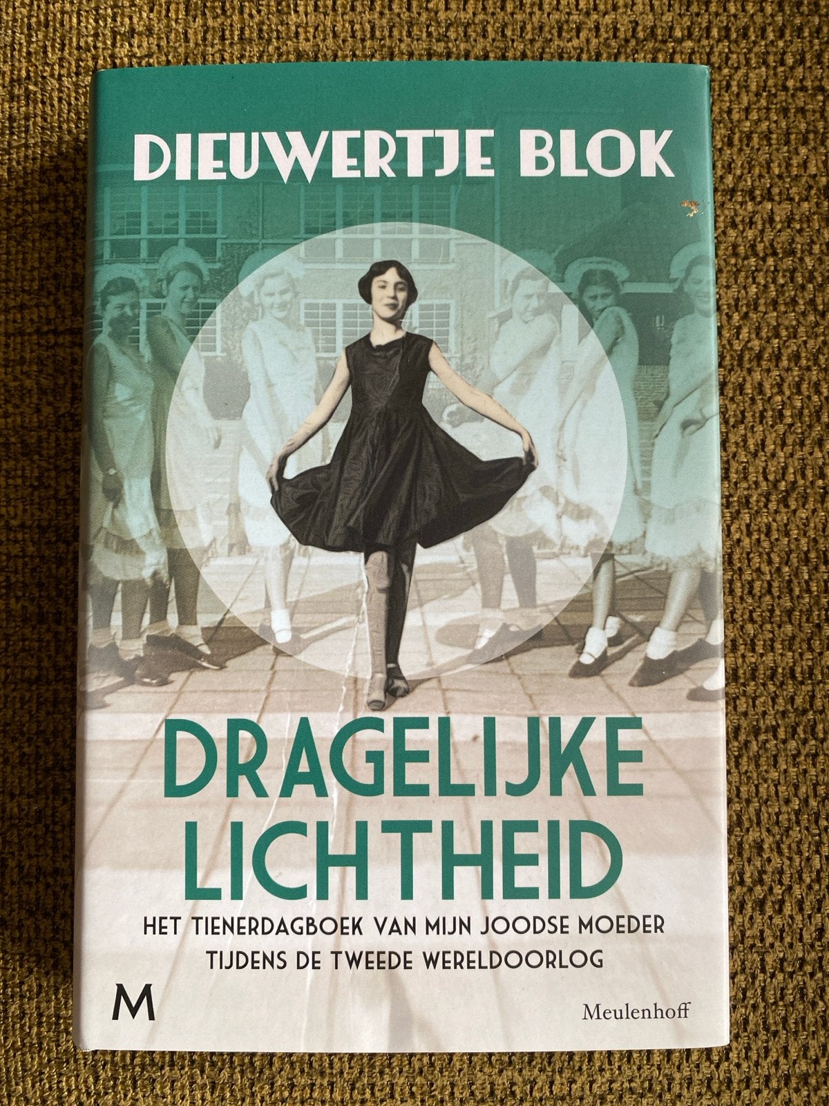 Dieuwertje Blok - Dragelijke lichtheid, Boeken, Ophalen of Verzenden, Zo goed als nieuw, Dieuwertje Blok