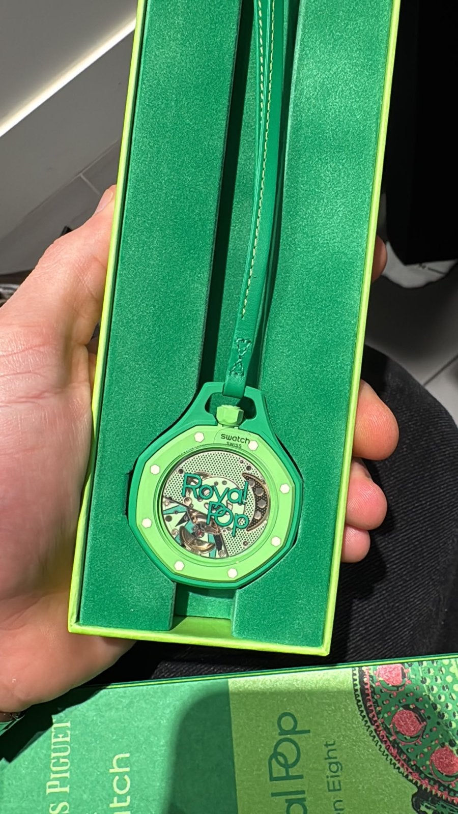Swatch x Audemars Piguet Royal Pop Green Eight Zakhorloge, Verzenden, Swatch, Nieuw, Kunststof