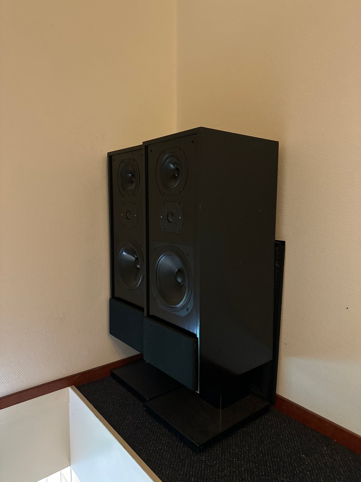B&W Vloerstaande Luidsprekers - Klassiek Geluid, Audio, Tv en Foto, Luidsprekers, Vloerstaande luidspreker, Gebruikt, 120 tot 150 watt