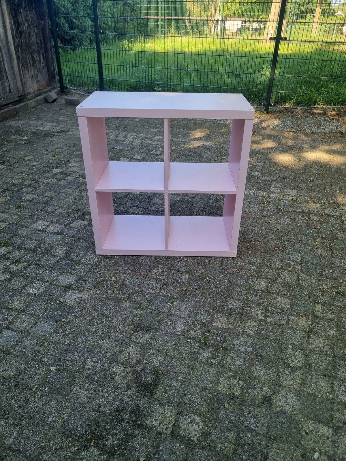 Roze Kallaz Kast 2x2, Ophalen, Gebruikt