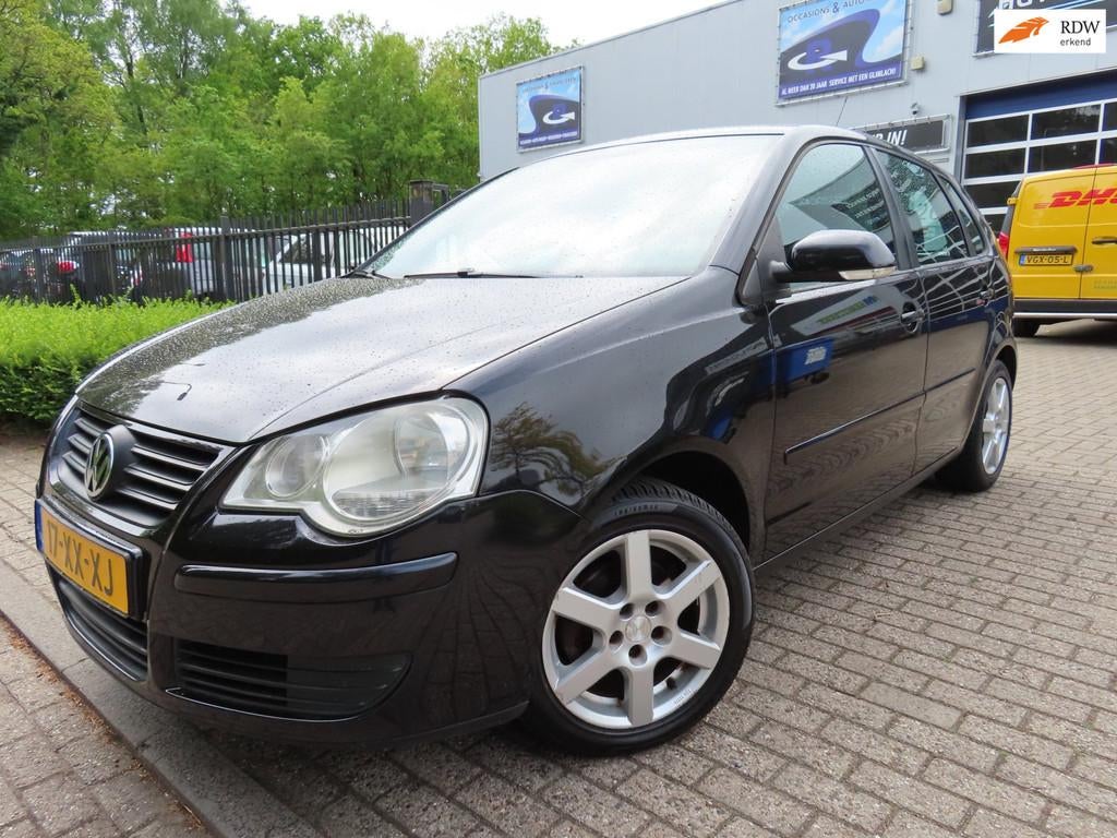 Volkswagen Polo 1.4-16V Optive, Voorwielaandrijving, Stof, 4 cilinders, Zwart