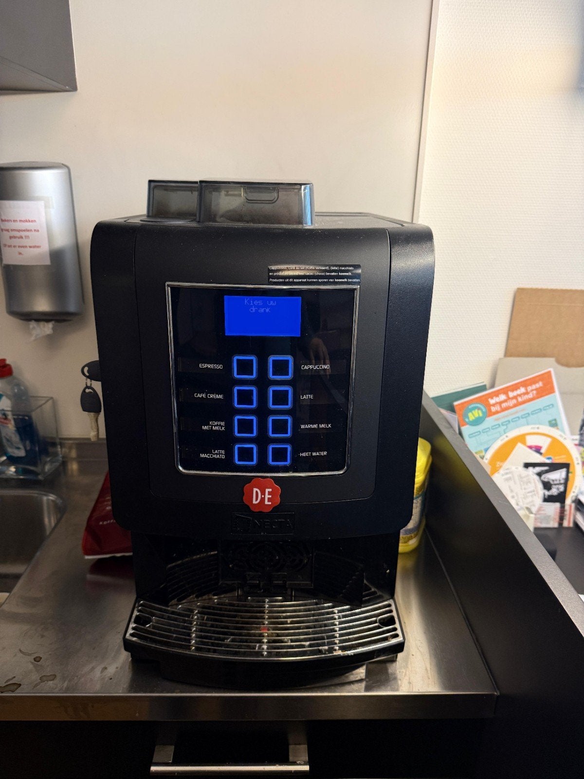Douwe Egberts Volautomaat Koffiemachine - Wateraansluiting, Ophalen, Gebruikt, 10 kopjes of meer, Koffiemachine