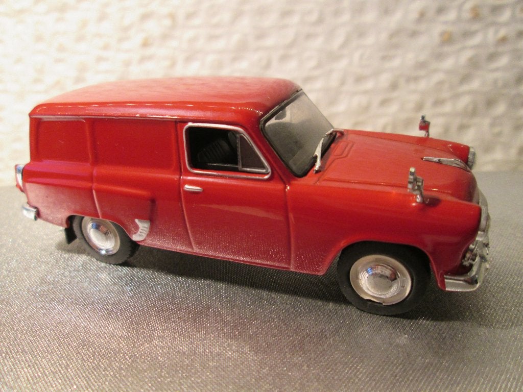 moskvitch bestel, Ophalen of Verzenden, Zo goed als nieuw, Auto, Overige merken