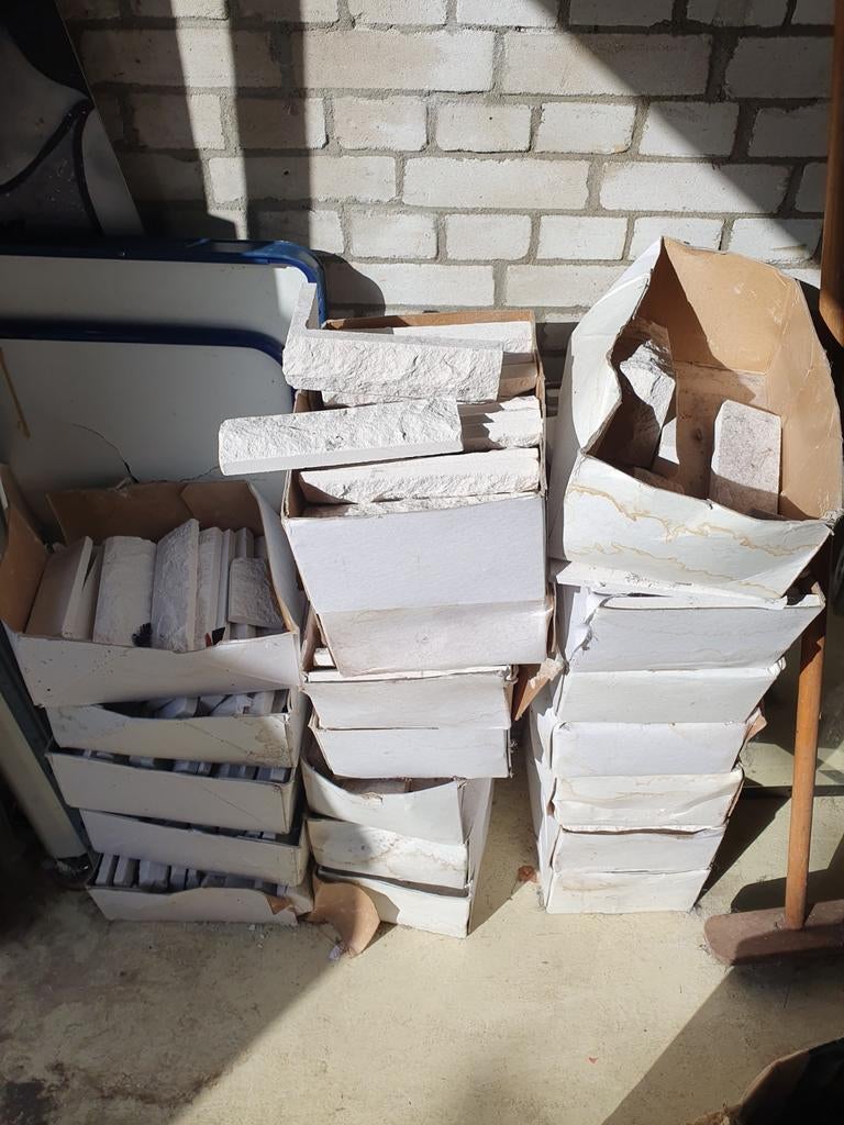 19 Dozen Witte Steenstrips Recht en Hoeken, Ophalen, Gebruikt, Overige typen