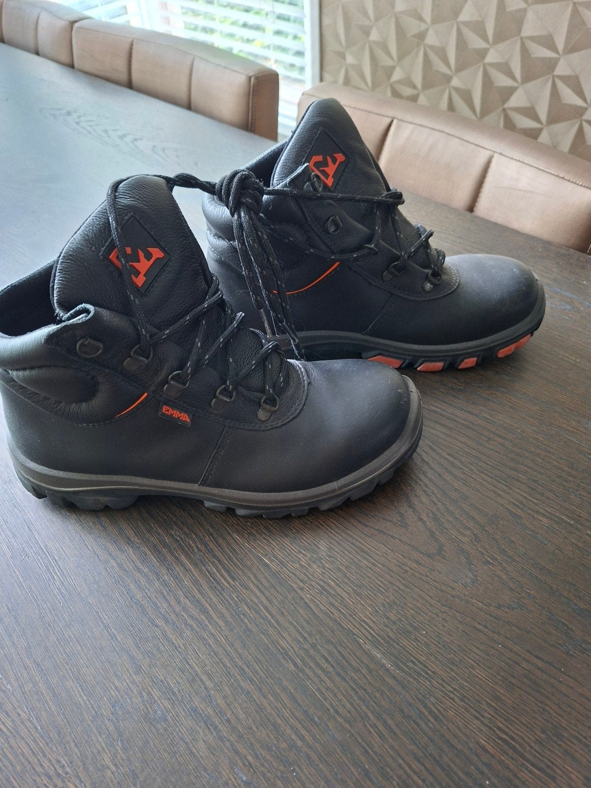 Nieuwe Emma Veiligheidsschoenen - Maat 42D, Ophalen of Verzenden, Nieuw