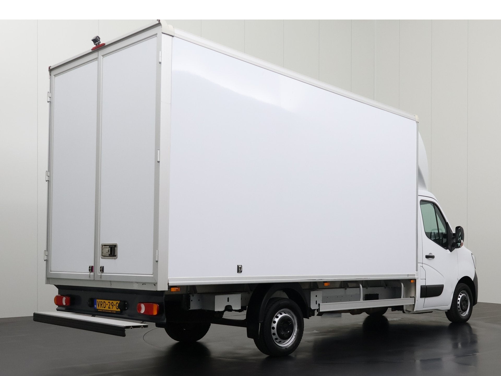 Renault Master 2.3DCi 165PK Bakwagen+Achterdeuren | 4.37 Mtr, Voorwielaandrijving, Dealer onderhouden, Stof, Gebruikt