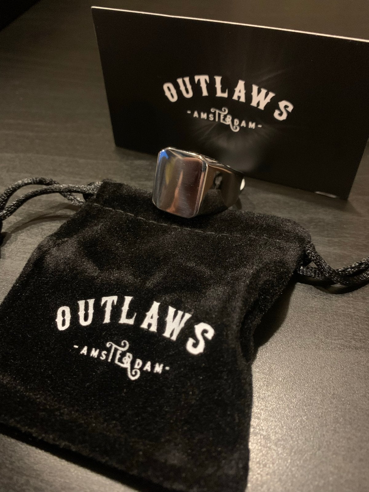 Outlaws Amsterdam Zegelring RVS Maat 15 Harley Davidson Bike, Sieraden, Tassen en Uiterlijk, Ringen, IJzer of Staal, Heer, Ophalen of Verzenden