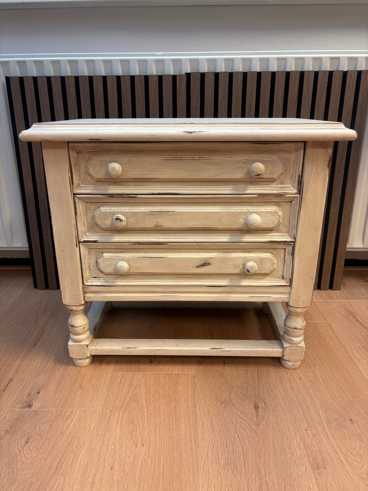 Gerestyld eikenhouten kastje, Huis en Inrichting, Kasten | Ladekasten, Zo goed als nieuw, Minder dan 100 cm, 50 tot 100 cm, 25 tot 50 cm