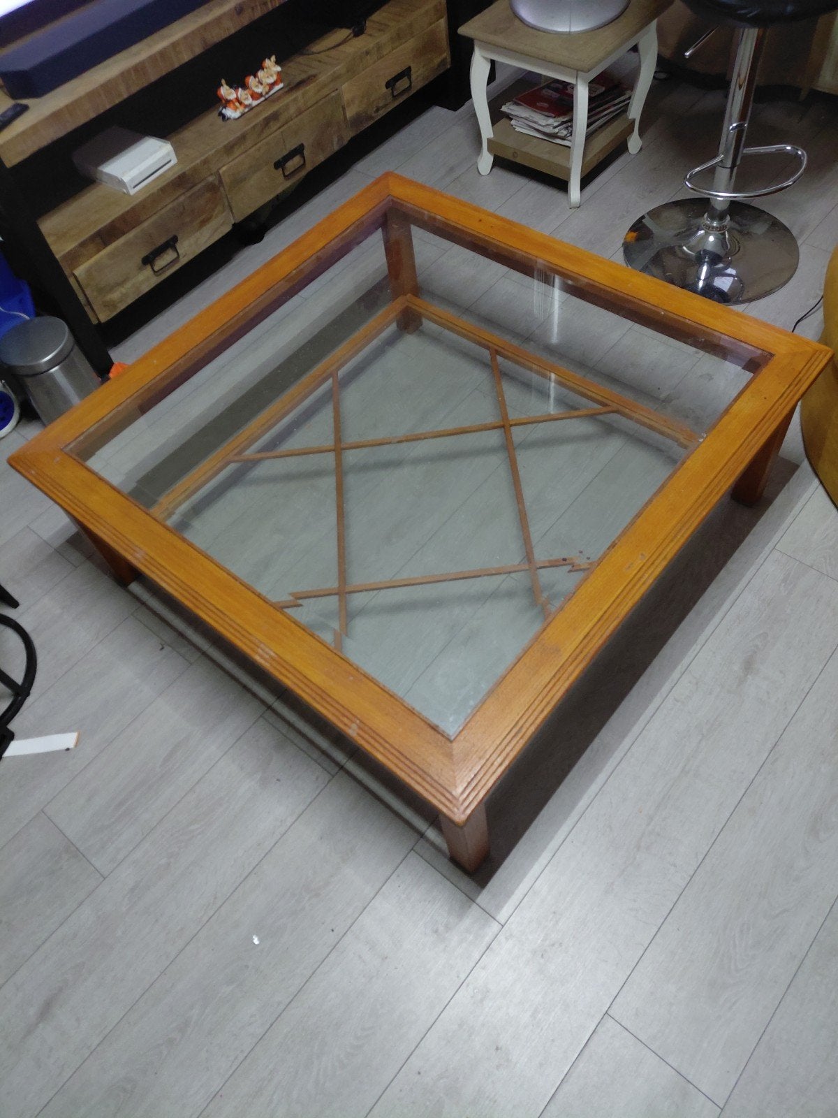 Vintage salontafel, Huis en Inrichting, Tafels | Salontafels, Ophalen, Gebruikt, Kersenhout, 5 – 50
