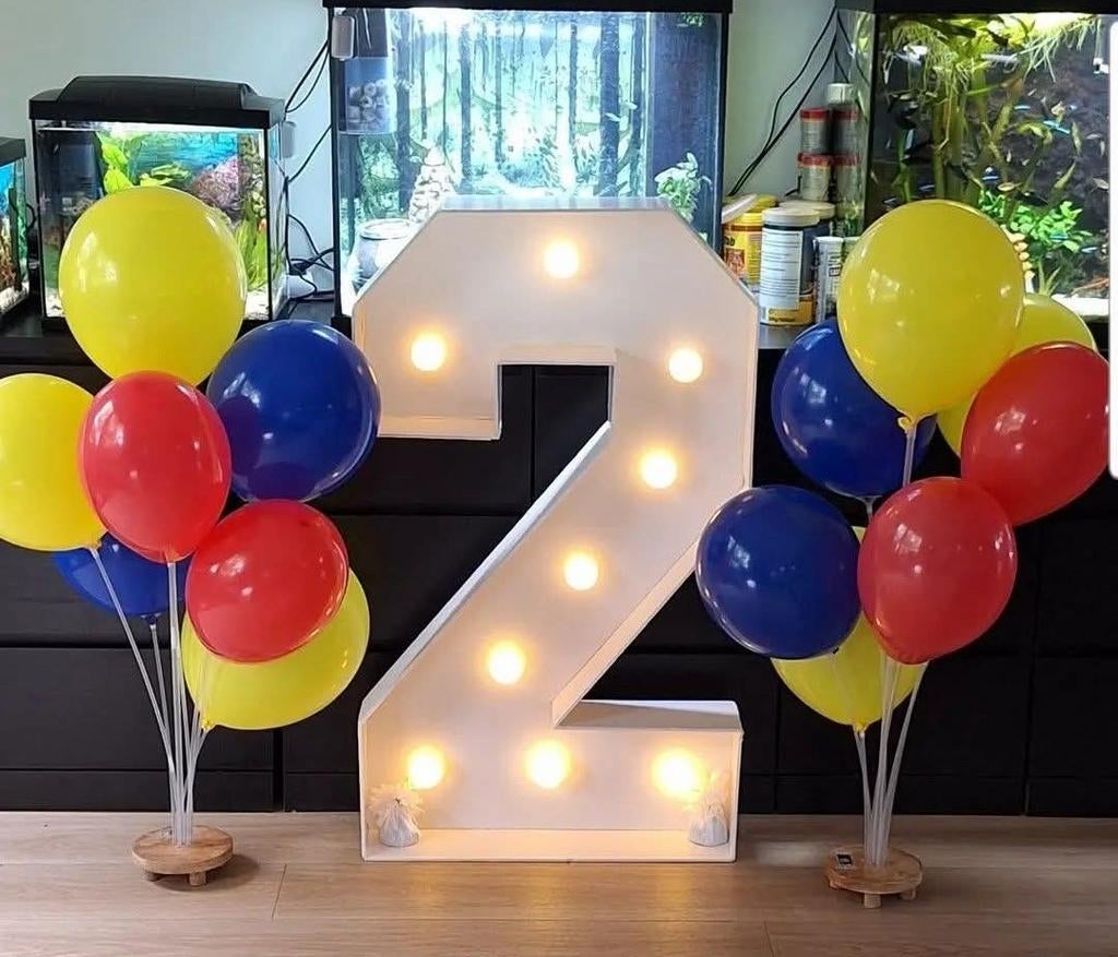 Te huur! Bumba kleuren met lichtcijfer naar keuze, Ophalen, Zo goed als nieuw, Versiering, Geboorte of Huwelijk