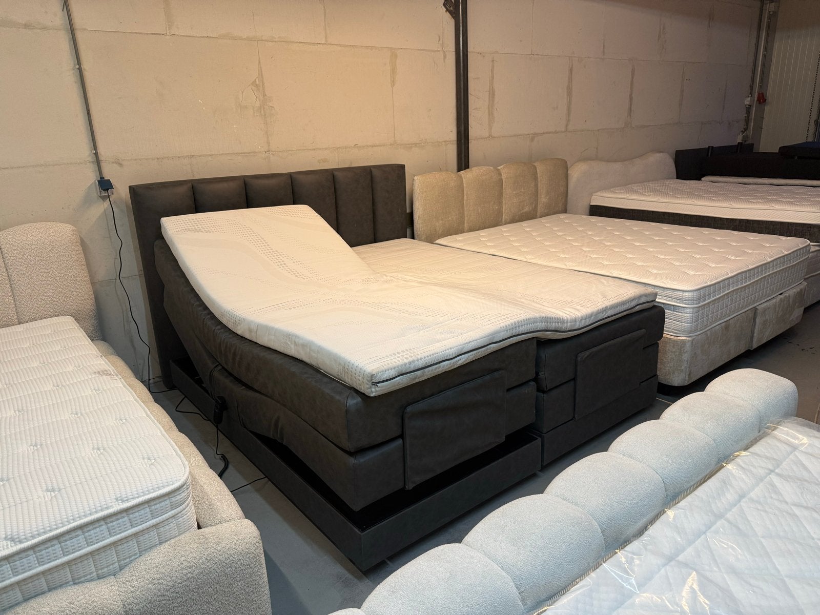 Elektrische Boxspring 160x200 Antraciet met Luxe Topper, Verstelbaar, Ophalen of Verzenden, 200 cm, 160 cm