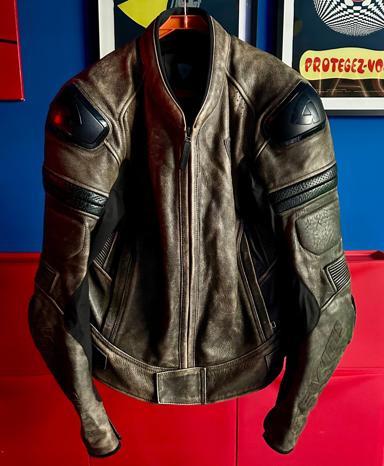 COMPLETE PARTIJ PREMIUM VINTAGE LEDER – 60 ITEMS BIKER, Ophalen, Jas | leer, Nvt, Nvt