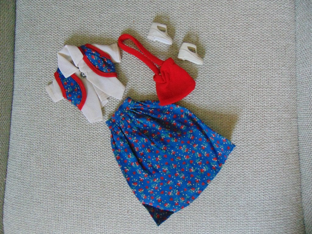 Ze zijn weer aan gevuld Mooie Fleur Setjes, Verzamelen, Ophalen of Verzenden, Gebruikt, Kleertjes
