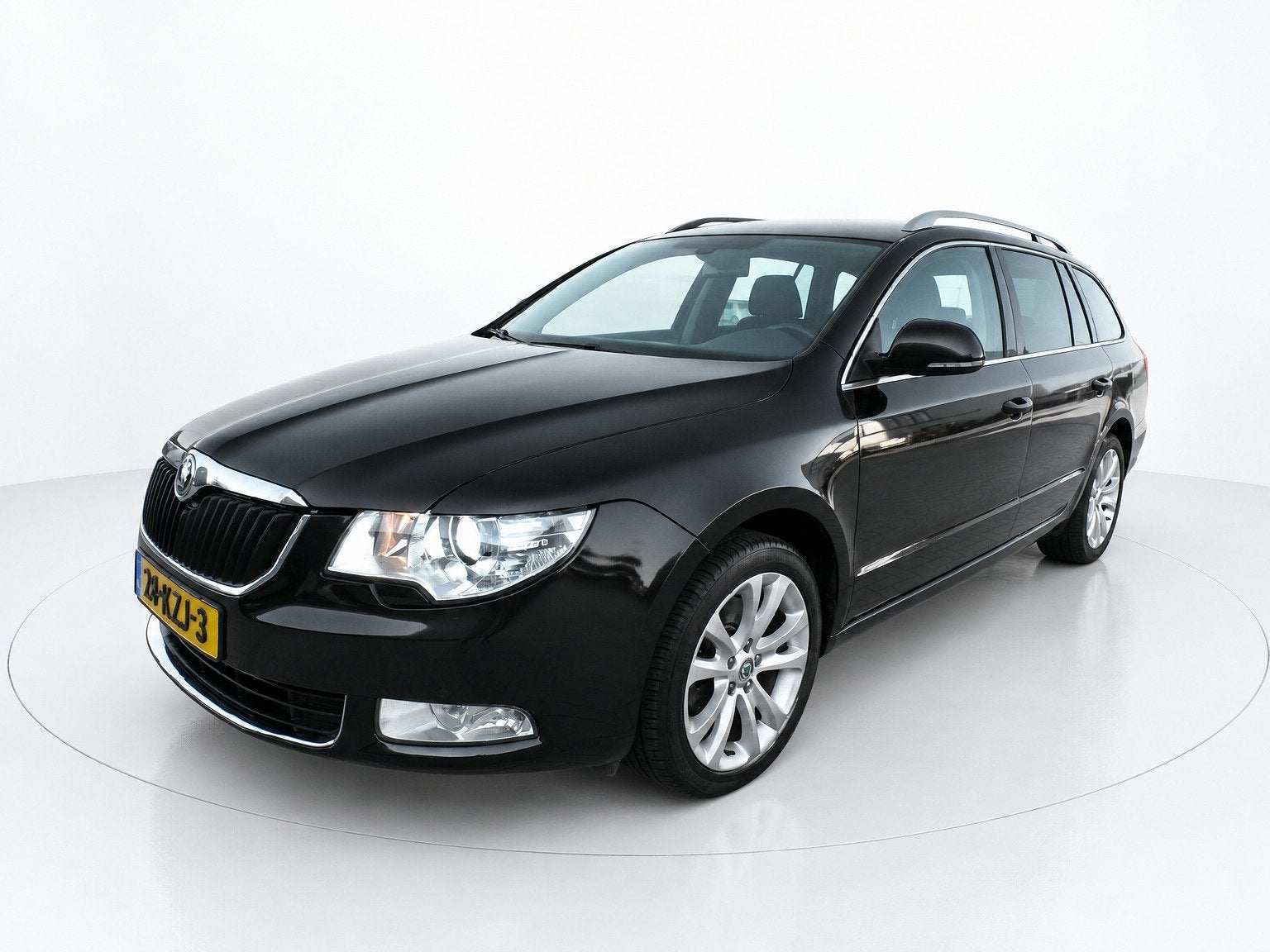 Skoda Superb Combi 1.8 TSI Ambition Business Line DSG-Clima-, Euro 5, Stof, Gebruikt, Zwart