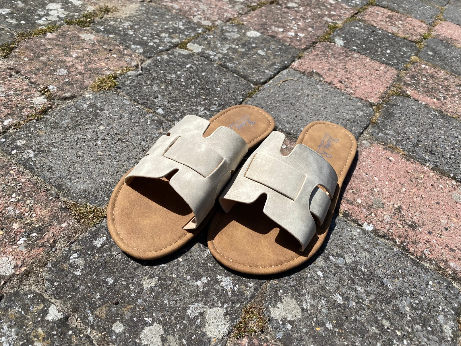 Japanse slippers maat 38, Slippers, Bruin, Ophalen of Verzenden, Zo goed als nieuw