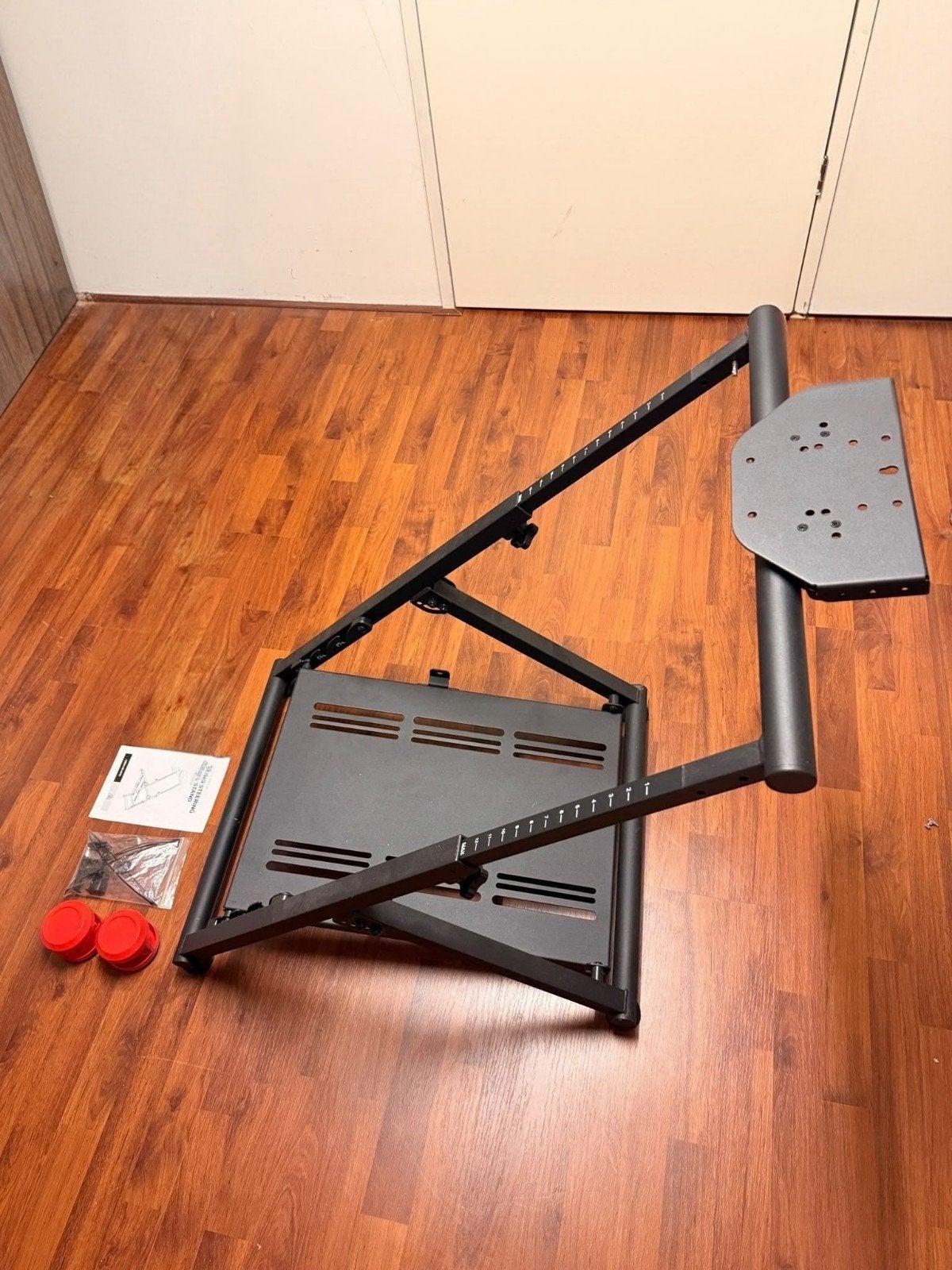 Racing steering wheel stand, Verstelbaar, Ophalen, Nieuw