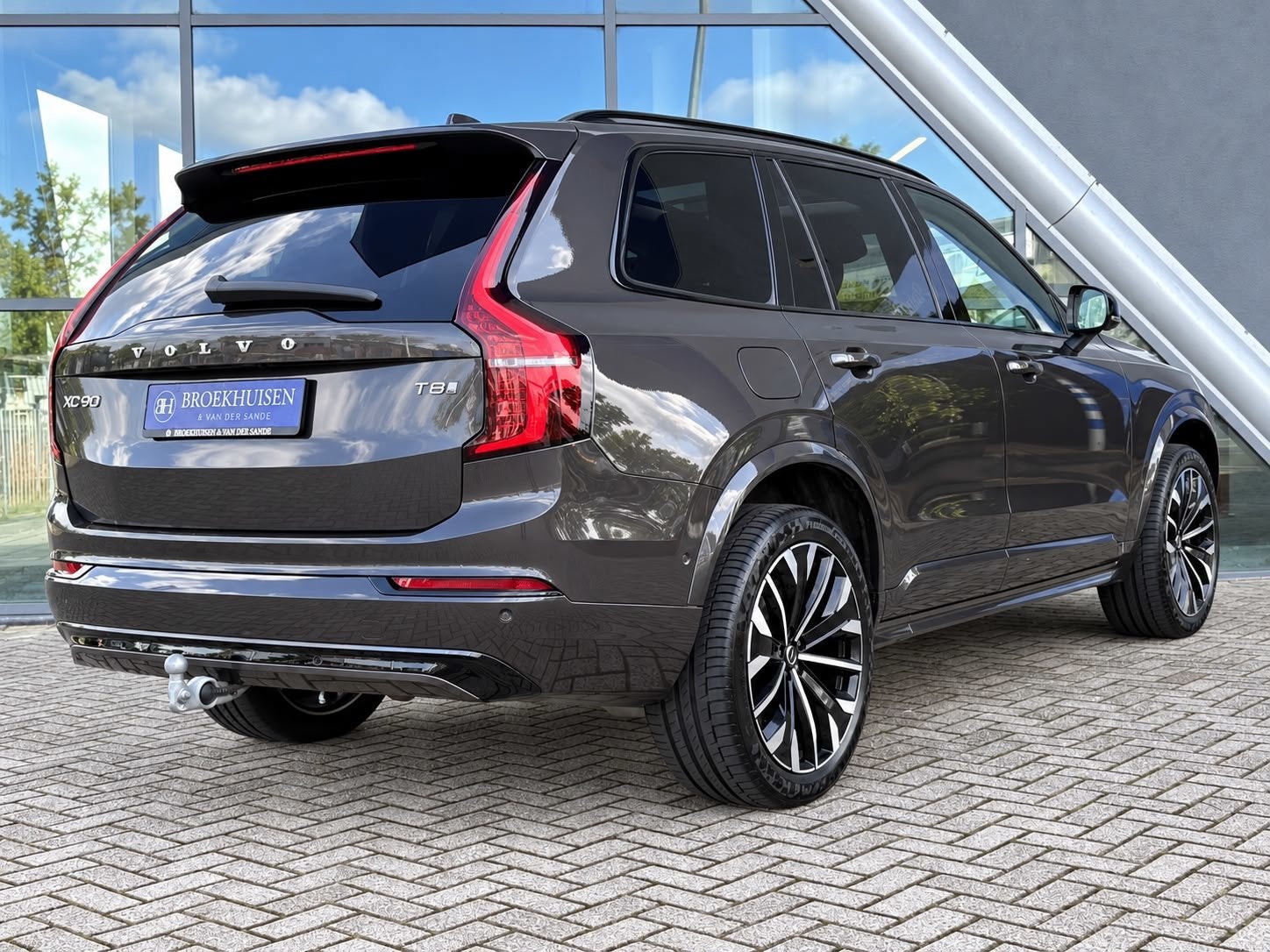 Volvo XC90 2.0 T8 Plug-in hybrid AWD Ultra Dark 455pk Luchtv, Gebruikt, Zwart, 4 cilinders, 1969 cc