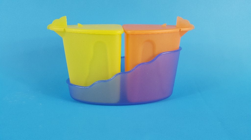 Tupperware roomstel, kannetjes op dienblaadje. 7C5, Huis en Inrichting, Tweedehands verkoop, Tweedehands verkoop, Gebruikt, Blauw
