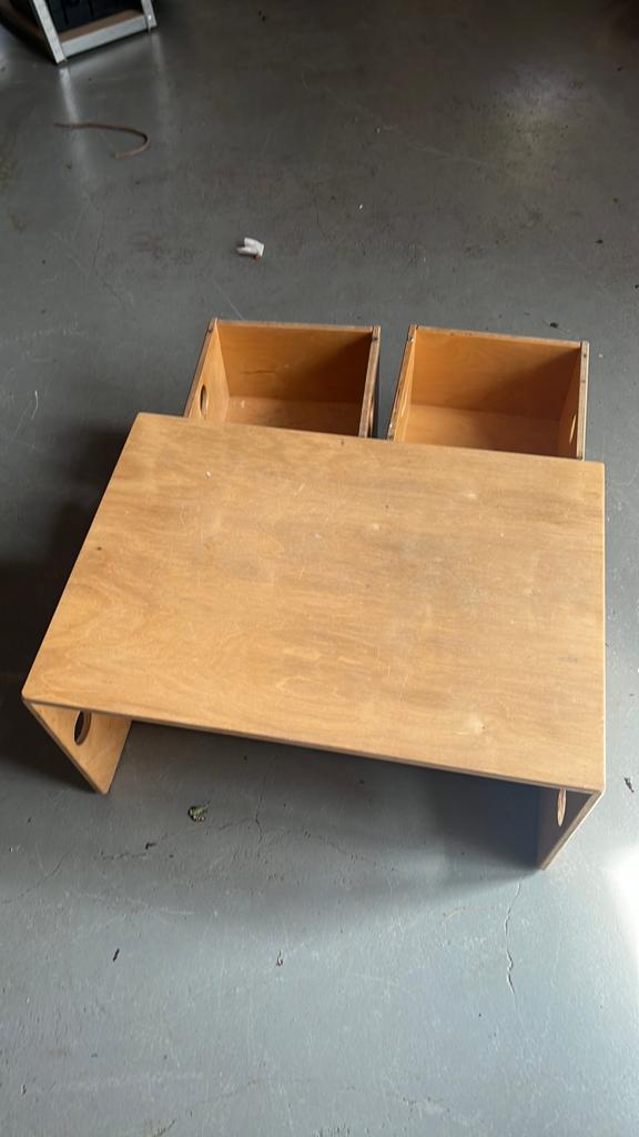Tafel en stoeltjes Van Dijk, Kinderen en Baby's, Kinderkamer | Tafels en Stoelen, Ophalen, Gebruikt, Tafel(s) en Stoel(en)