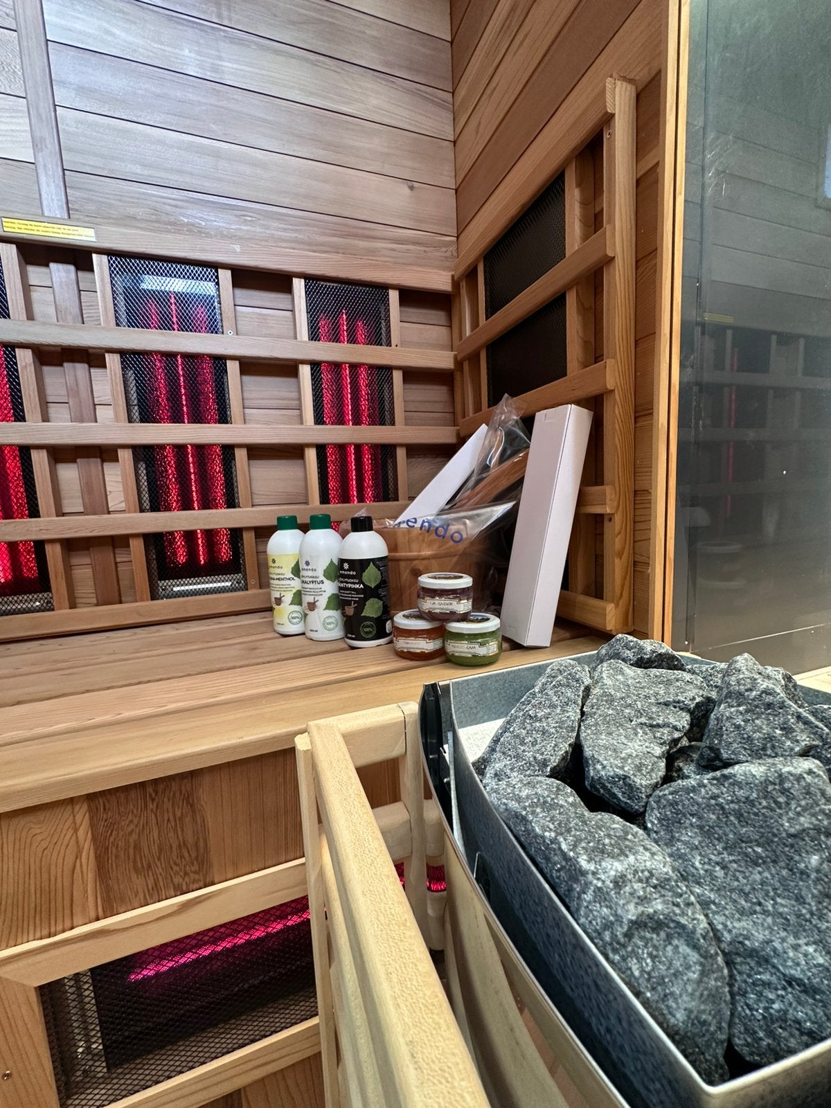 COMBI SAUNA INFRAROOD MET OPGIETKACHEL GRATIS BEZORGD! 🚚, Ophalen of Verzenden, Zo goed als nieuw, Complete sauna