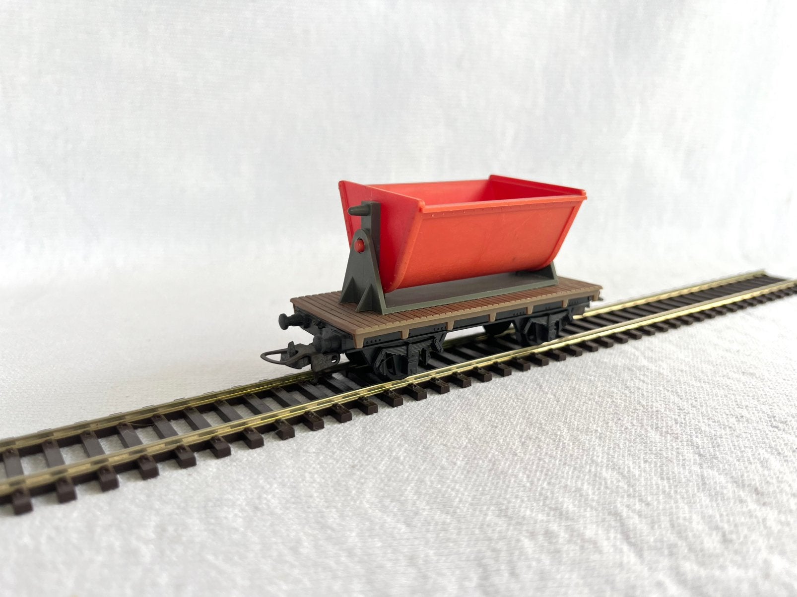 Lima kiepwagon H0, Hobby en Vrije tijd, Modeltreinen | H0, Gebruikt, Gelijkstroom, Wagon, Ophalen of Verzenden