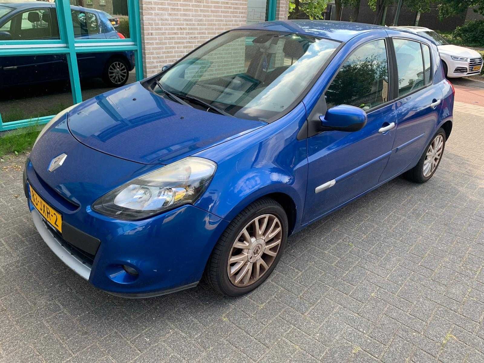 Renault - 2009 - Clio - 1.2 TCe Dynamique - 83-JXR-2, Voorwielaandrijving, Gebruikt, 4 cilinders, Blauw