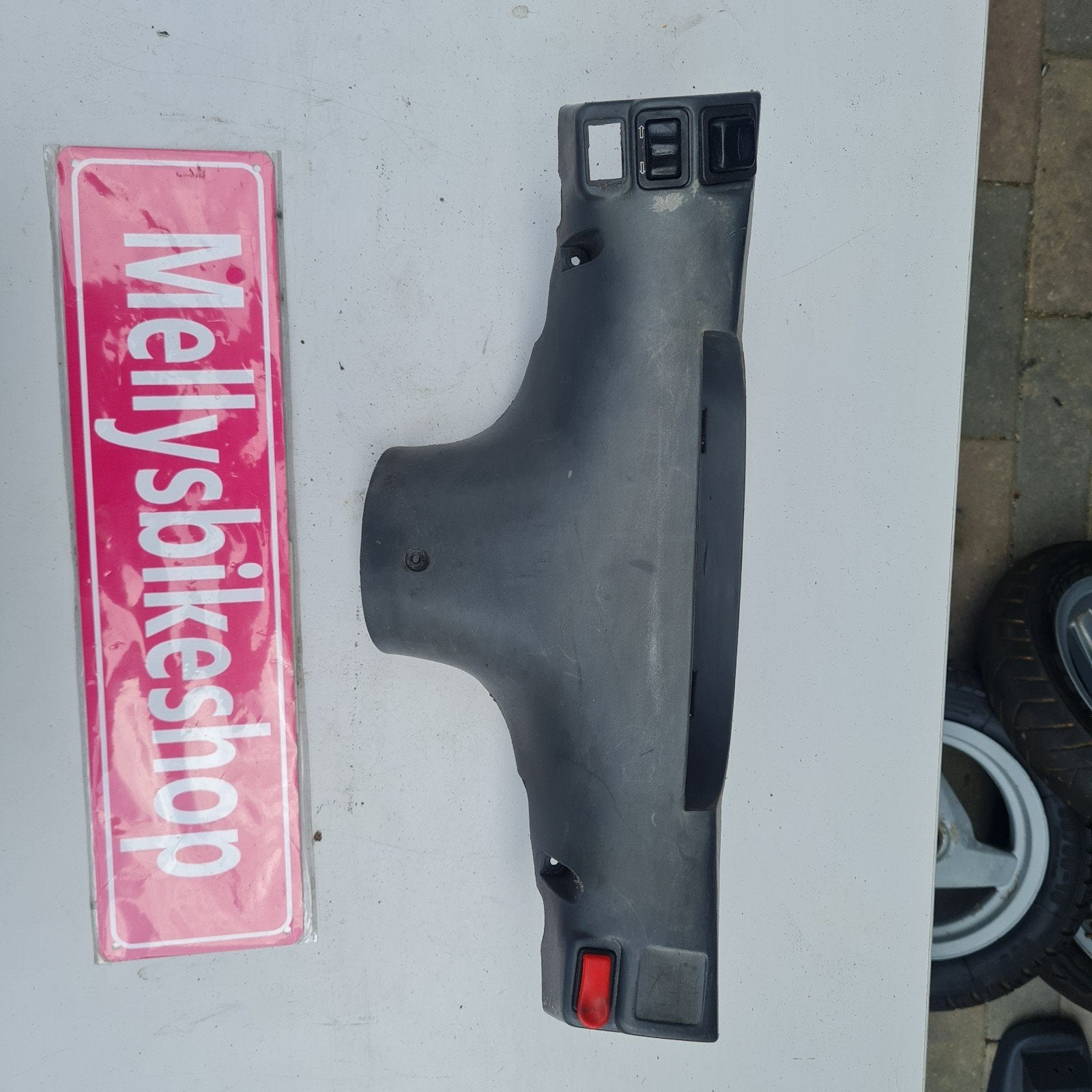Piaggio zip type 1 2 3 rst fastrider sp98  binnen stuurkap, Ophalen of Verzenden, Piaggio, Info@piaggio.it, Italie