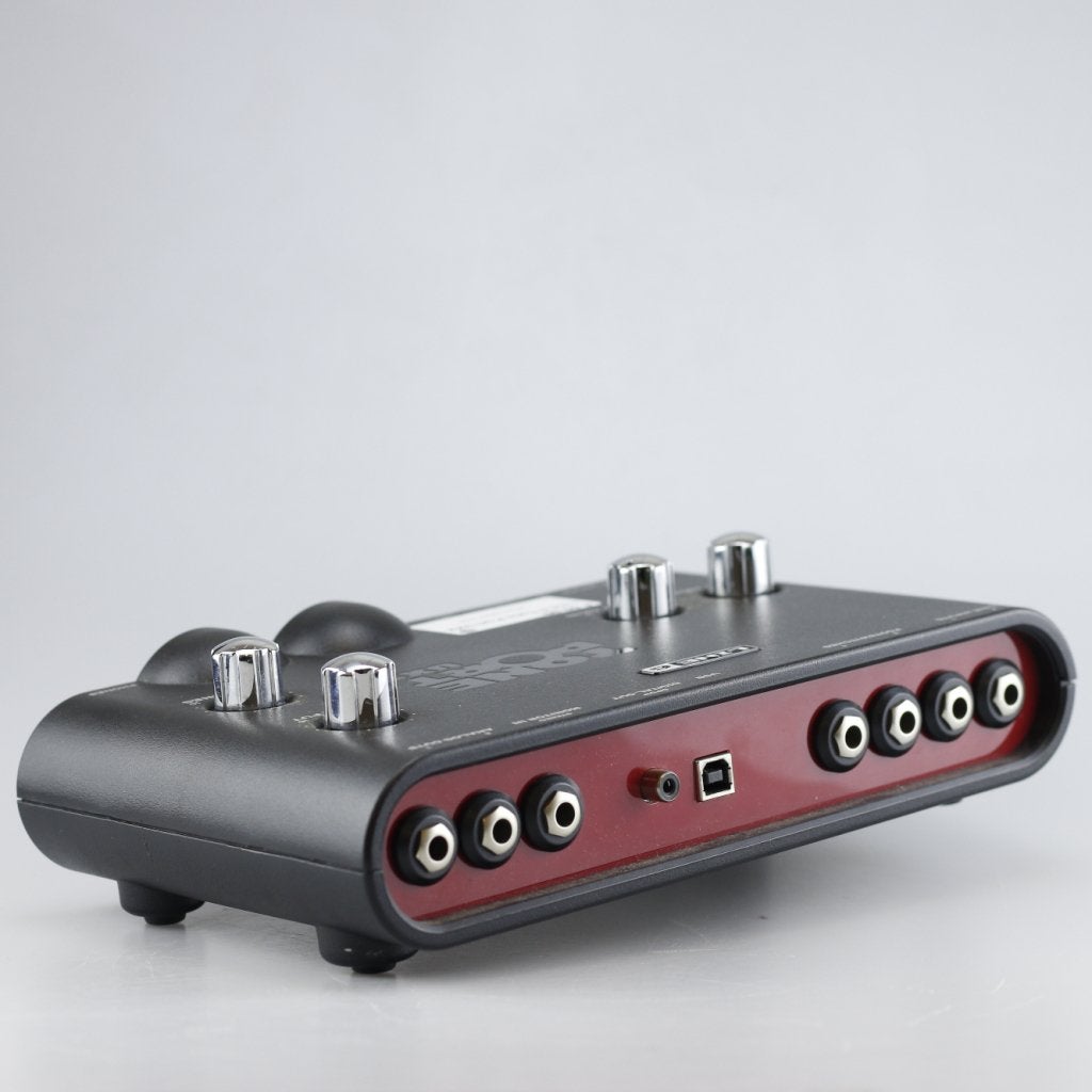 Line 6 Tone Port UX2, Line 6, Gebruikt, Support@line6.com, 26580 Agoura Road
Calabasas, CA 91302
USA