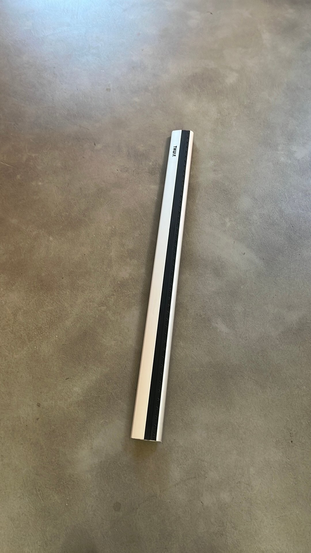 Thule Wingbar 104, Ophalen of Verzenden, Zo goed als nieuw