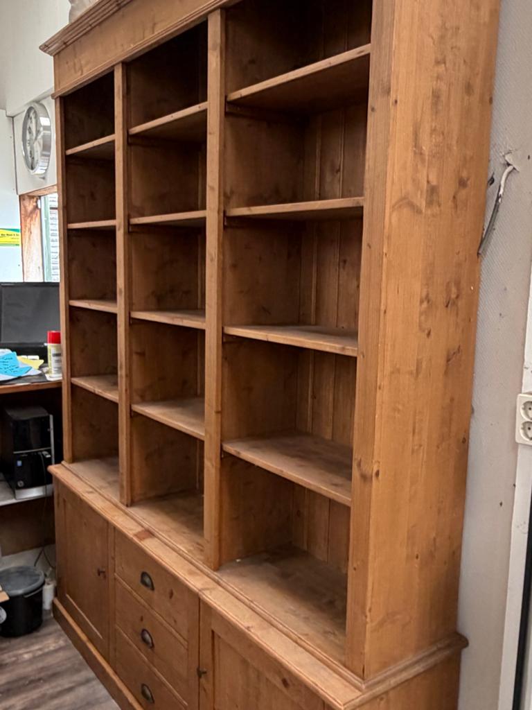 Grenen boekenkast handgemaakt stevig, Ophalen, Gebruikt, Met deur(en), 200 cm of meer