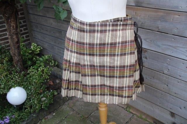 Schots wikkelrokje Hampton Bays mt 34 Winter Vaste prijs OPR, Kleding | Dames, Rokken, Zo goed als nieuw, Maat 34 (XS) of kleiner