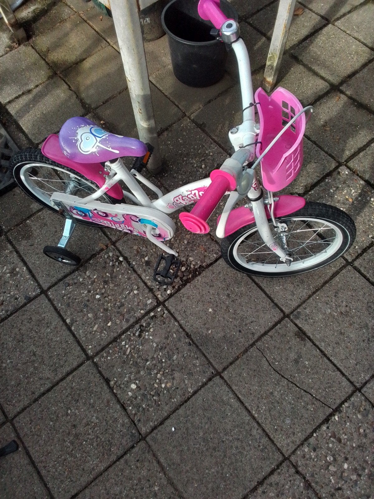 meisjes, Fietsen en Brommers, Ophalen, Gebruikt, 16 tot 20 inch, Zijwieltjes