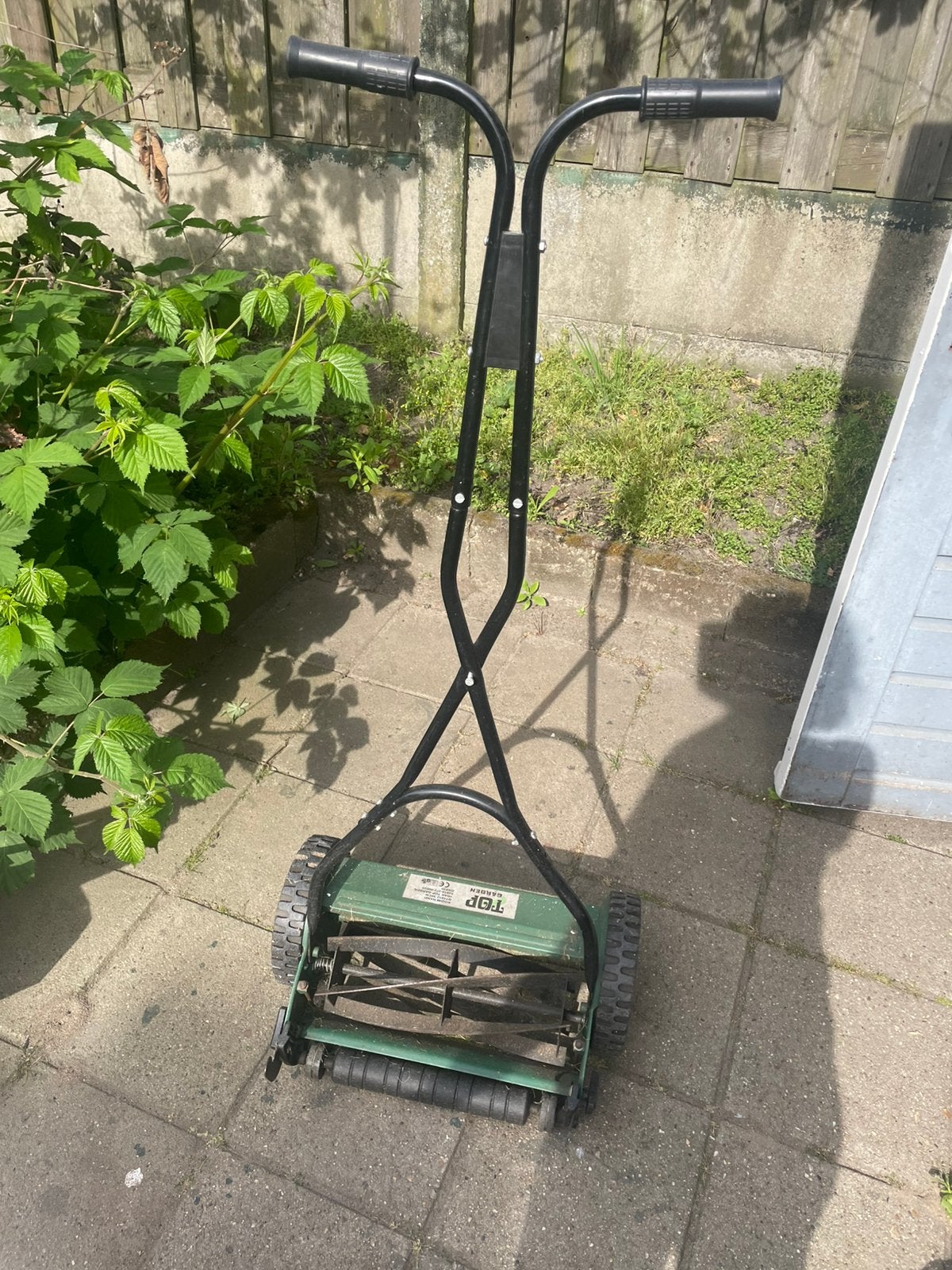 TOP GARDEN Handgrasmaaier - Zo goed als nieuw, Handgrasmaaier, Ophalen of Verzenden, Zo goed als nieuw, 30 t/m 39 cm