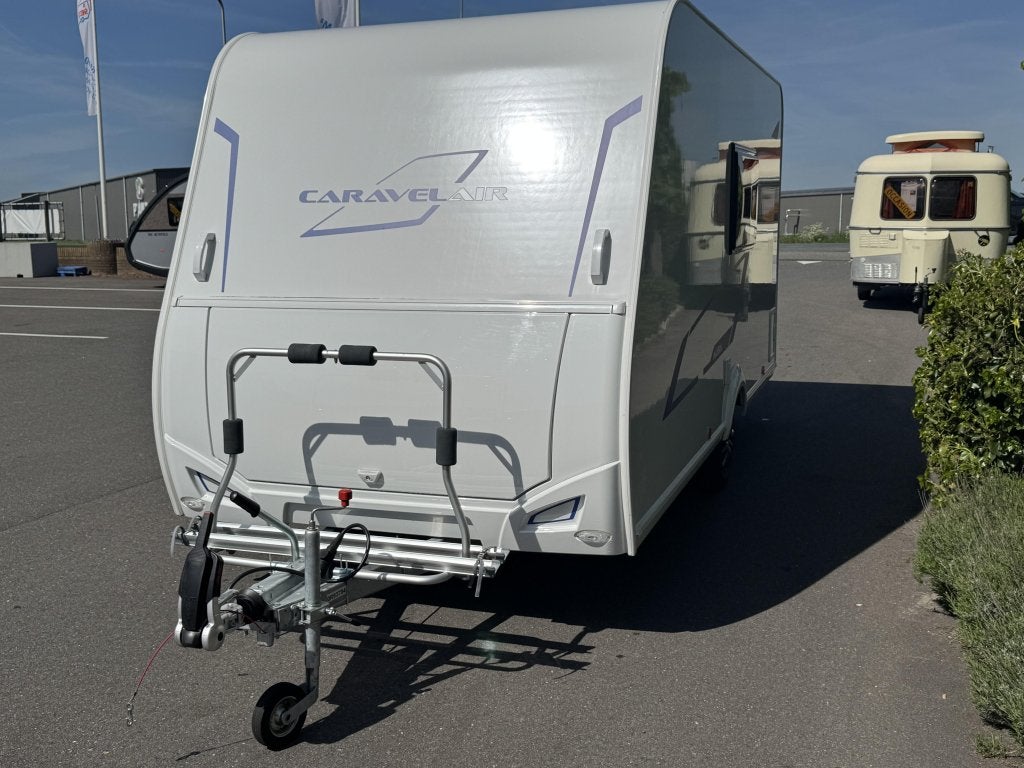 Caravelair Alba 400 Mover,voortent,Nieuwstaat, Caravans en Kamperen, Caravans, Bedrijf, Treinzit, Caravelair, Dwarsbed