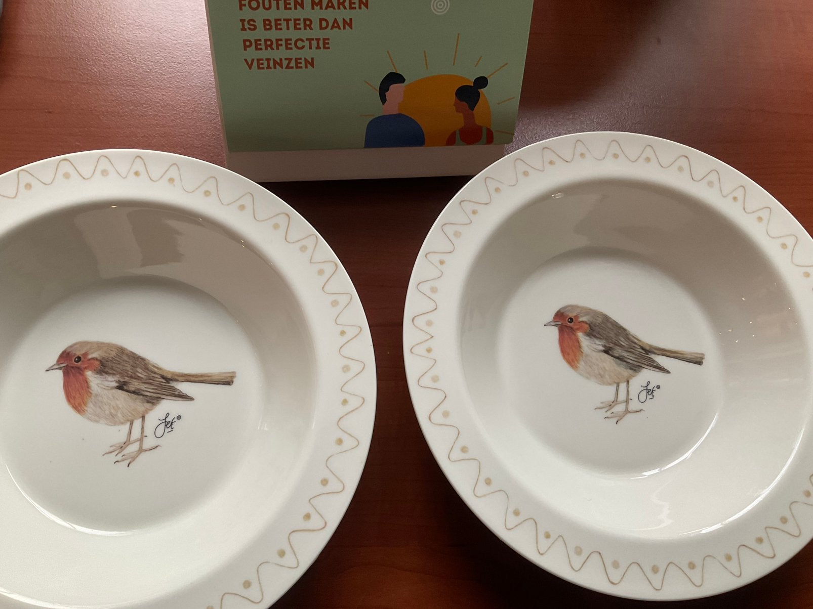 JET REDBREAST : 2 diepe borden / nieuw, Huis en Inrichting, Nieuw, Ophalen of Verzenden, Bord(en), Overige stijlen