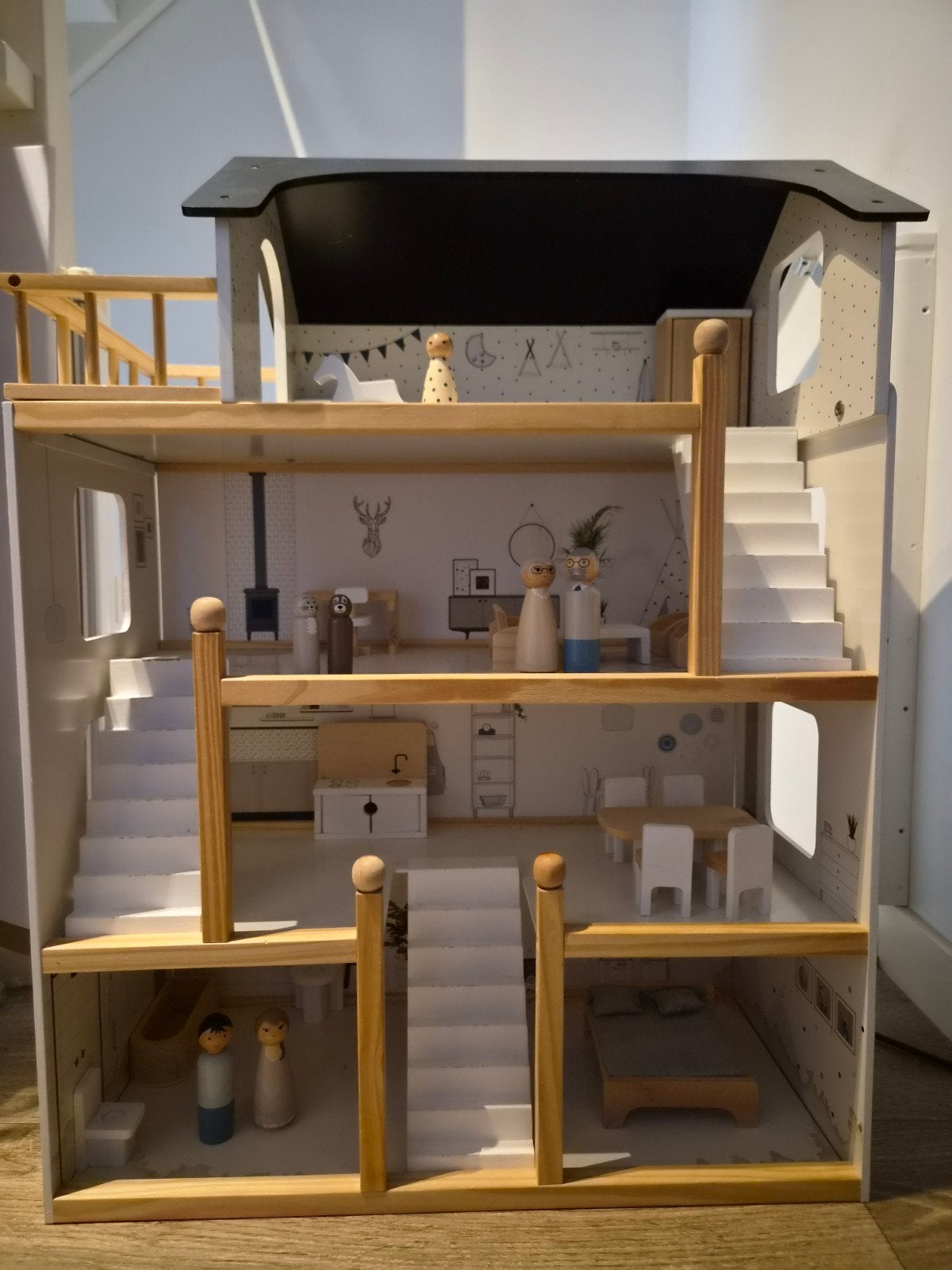 Petit amelie poppenhuis, Ophalen, Gebruikt, Poppenhuis
