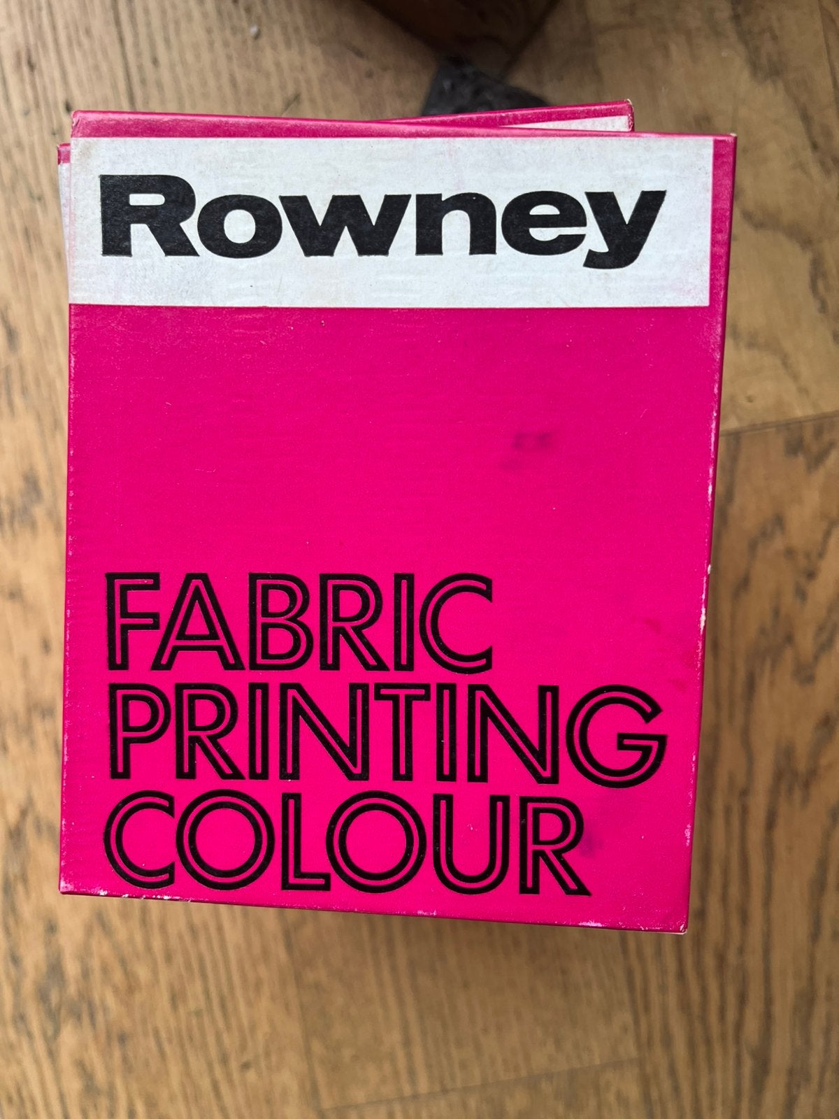 Rowney verf voor zeefdrukken en textiel, Antiek en Kunst, Kunst | Litho's en Zeefdrukken, Ophalen of Verzenden
