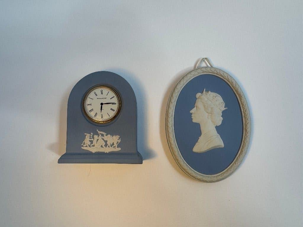 Wedgwood Jasperware tafelklok, met gratis bonus, Antiek en Kunst, Ophalen of Verzenden