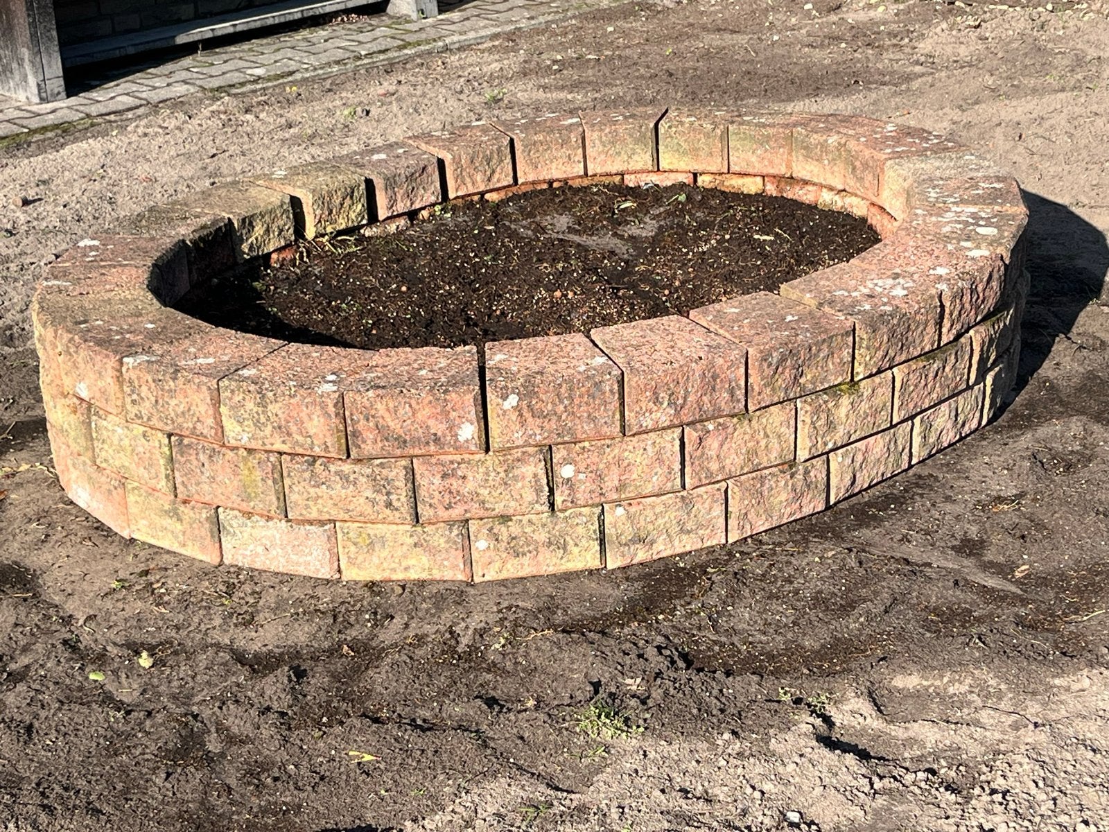Stenen plantenbak van losse stenen, gratis af te halen, Ophalen, Gebruikt, Beton, Klinkers