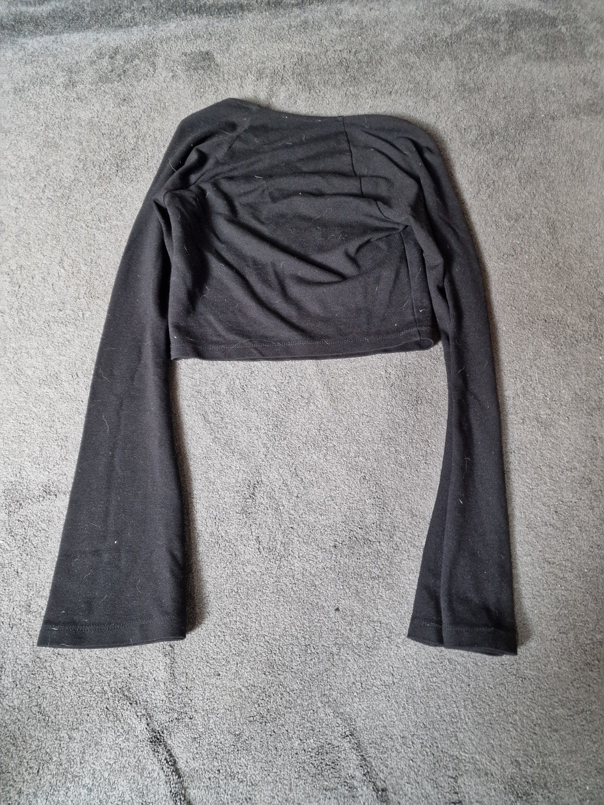 NA-KD Zwarte Cropped Top met Wijde Mouwen - Maat XS, Kleding | Dames, NA-KD, Zwart, Ophalen of Verzenden, Zo goed als nieuw