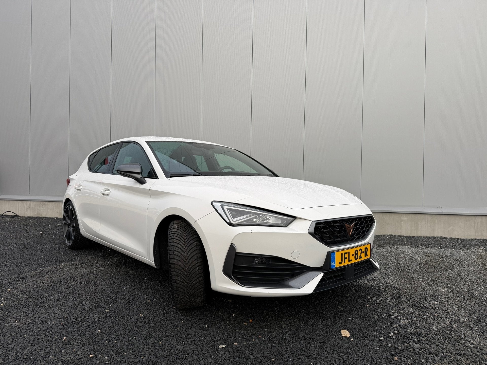 Cupra Leon 1.4 e-Hybrid VZ Business 245pk|Rijklaar prijs|19, Auto's, 12 maanden, Gebruikt, 4 cilinders, Leon