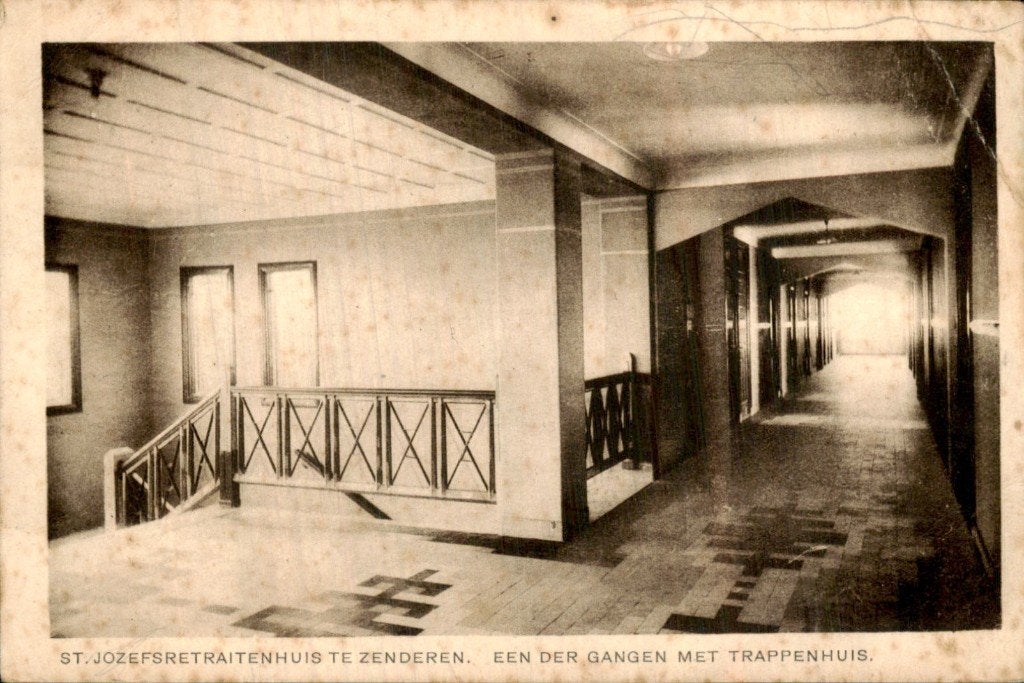 Zenderen - St. Jozefsretreatenhuis - Gang en trappenhuis, Ophalen of Verzenden, 1920 tot 1940, Gelopen, Overijssel