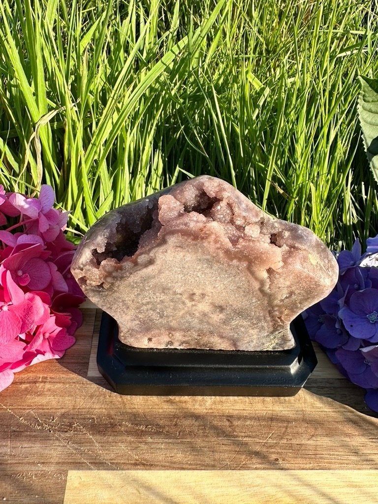 Roze amethist met heel veel druzy, Ophalen of Verzenden