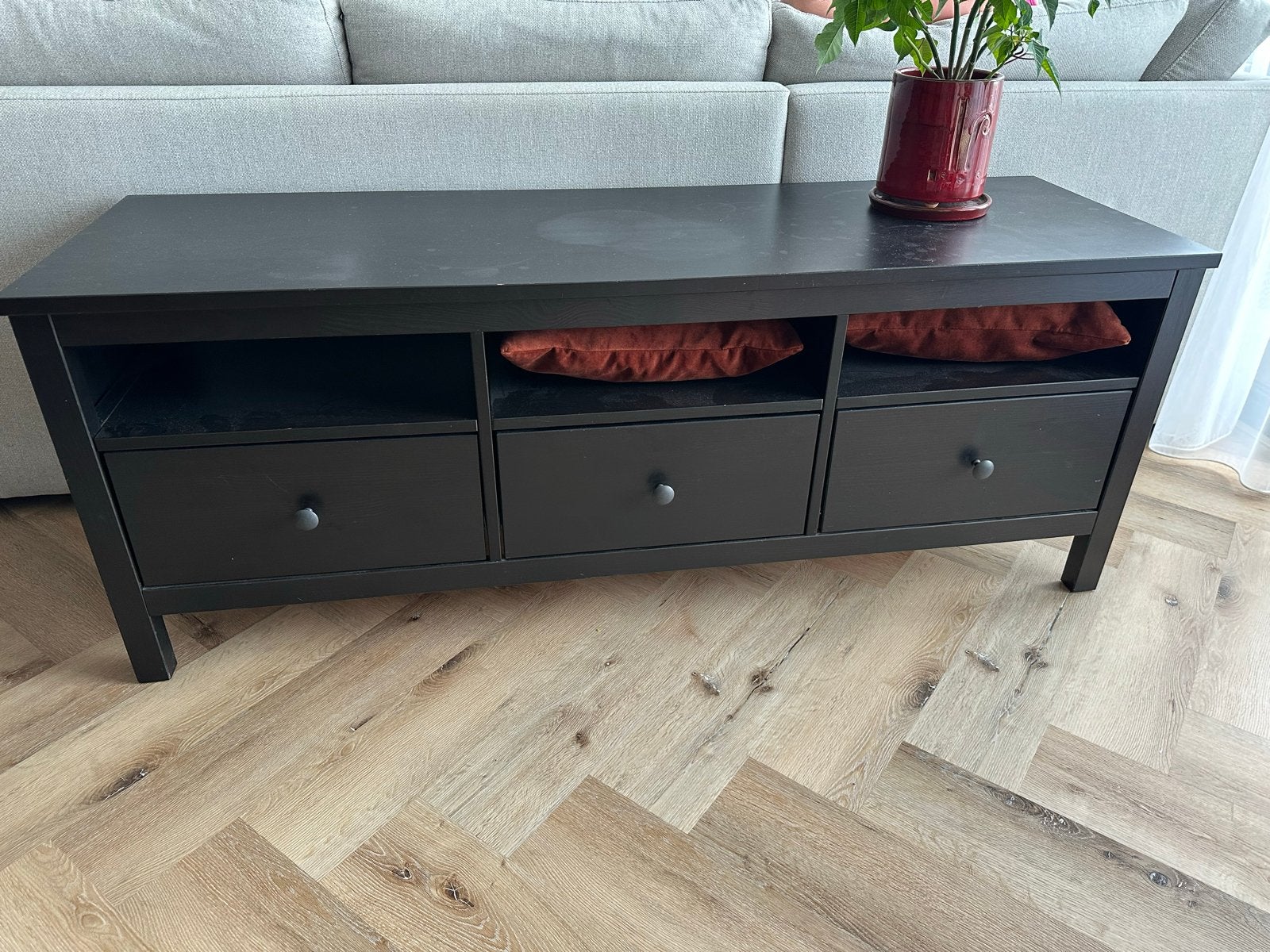 Hemnes TV furniture, Huis en Inrichting, Kasten | Televisiemeubels, Ophalen, Gebruikt, 100 tot 150 cm, Minder dan 100 cm