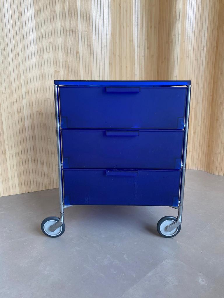 Kartell Mobil 3, Huis en Inrichting, Tafels | Bijzettafels, Zo goed als nieuw, Rechthoekig, 45 tot 60 cm, Minder dan 55 cm, Ophalen of Verzenden
