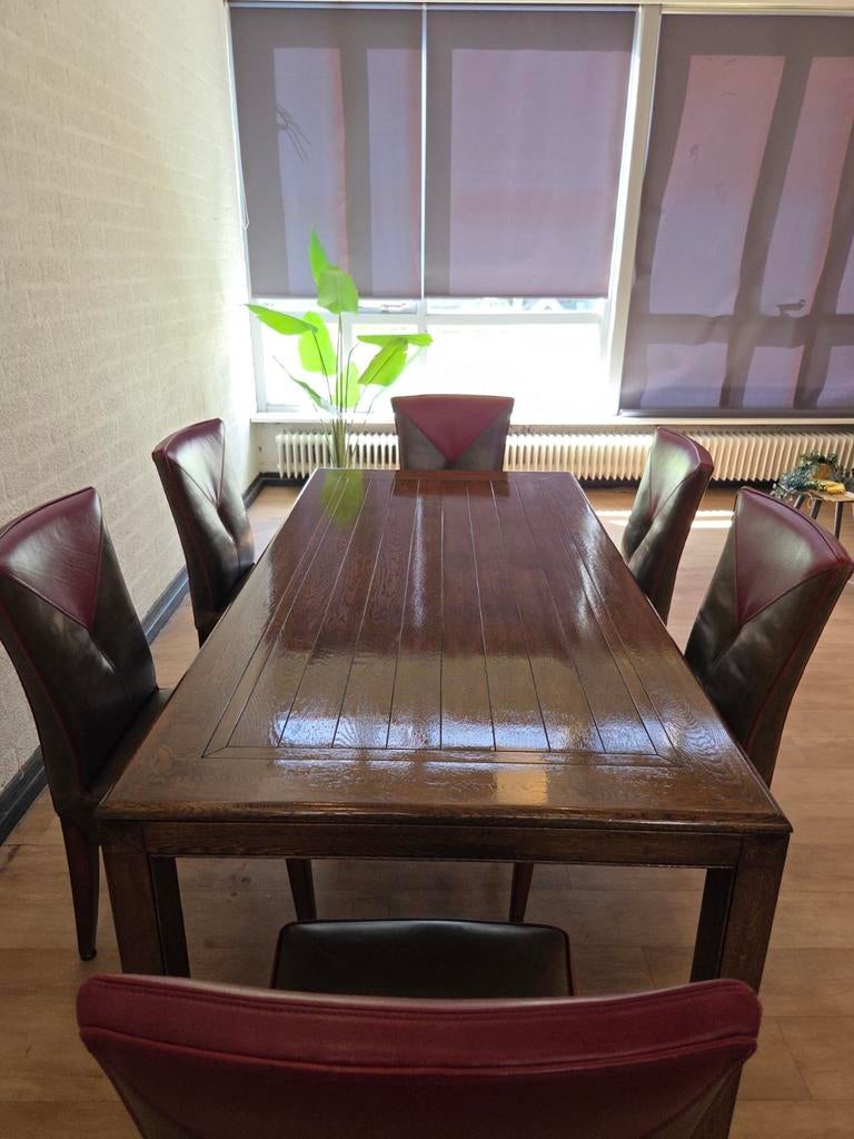 Luxe Massief Houten Eettafel | Donker Hout | Tijdloos Design, 100 tot 150 cm, Ophalen of Verzenden, Zo goed als nieuw, Vijf personen of meer