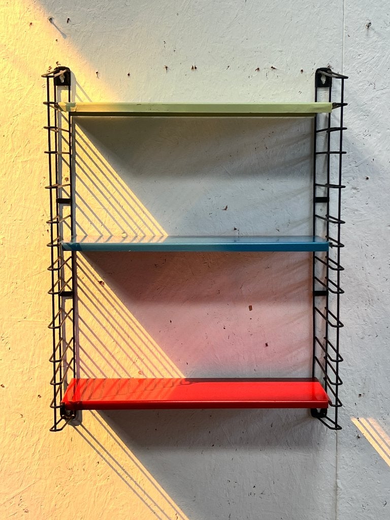 Vintage Tomado wandrek / wandmeubel, 1960, Nederland, Huis en Inrichting, Gebruikt, Tomado Holland, Onbekend, Ophalen of Verzenden