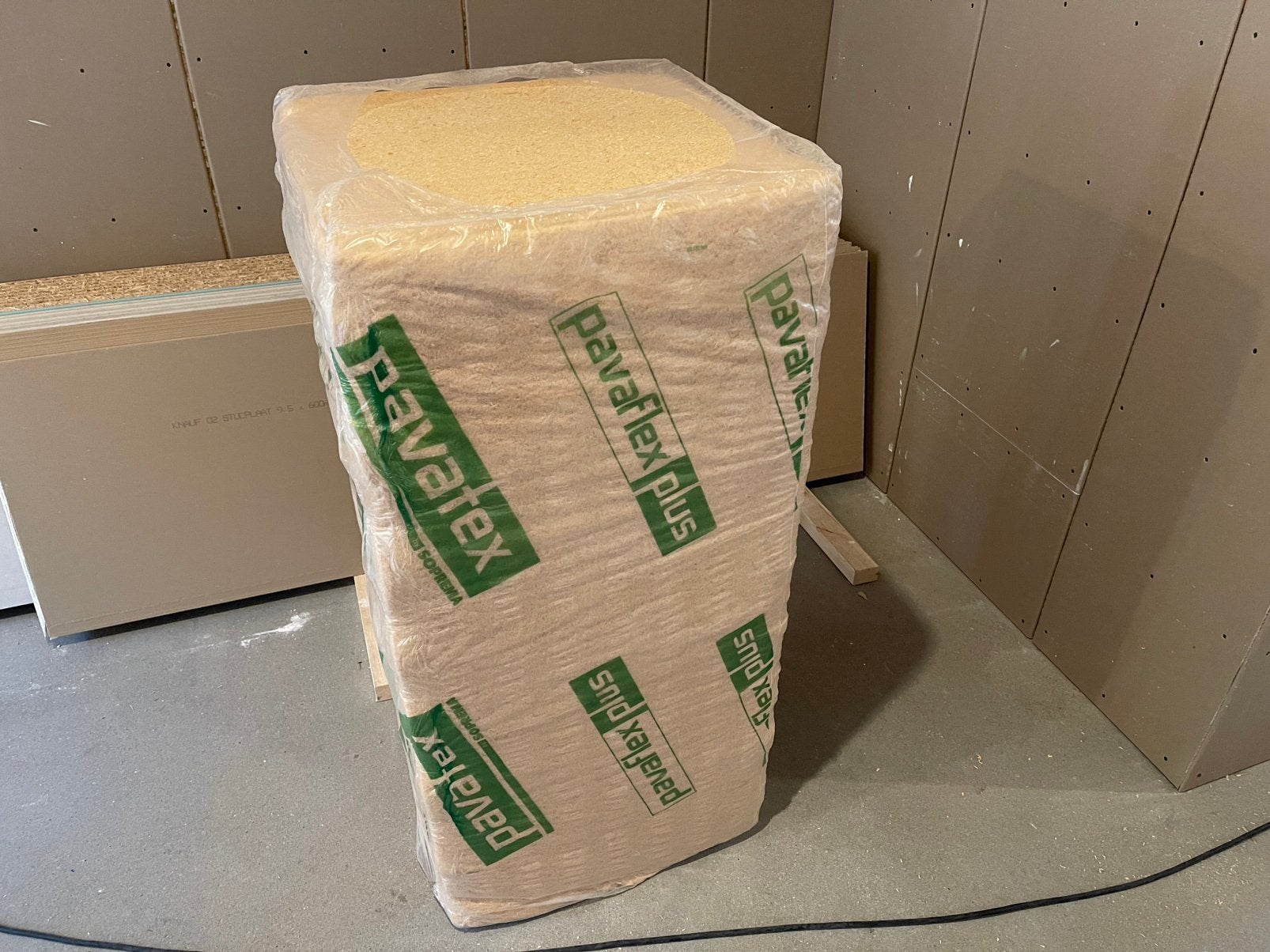 Houtvezel isolatie pavaflex plus 180mm, Ophalen, 12 cm of meer, Nieuw, Minder dan 5 m²