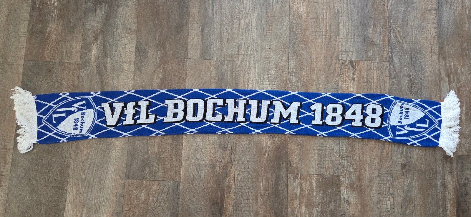 Sjaal VFL Bochum, Verzamelen, Ophalen of Verzenden, Zo goed als nieuw, Buitenlandse clubs, Vaantje of Sjaal